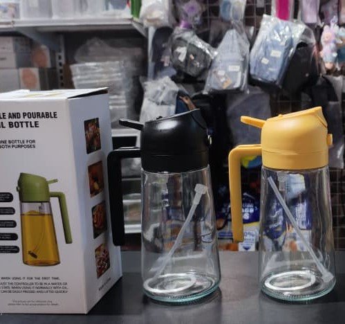 Healthy cooking with 2-in-1 Glass Oil Spray & Pour Bottle – Portable dual-function oil dispenser